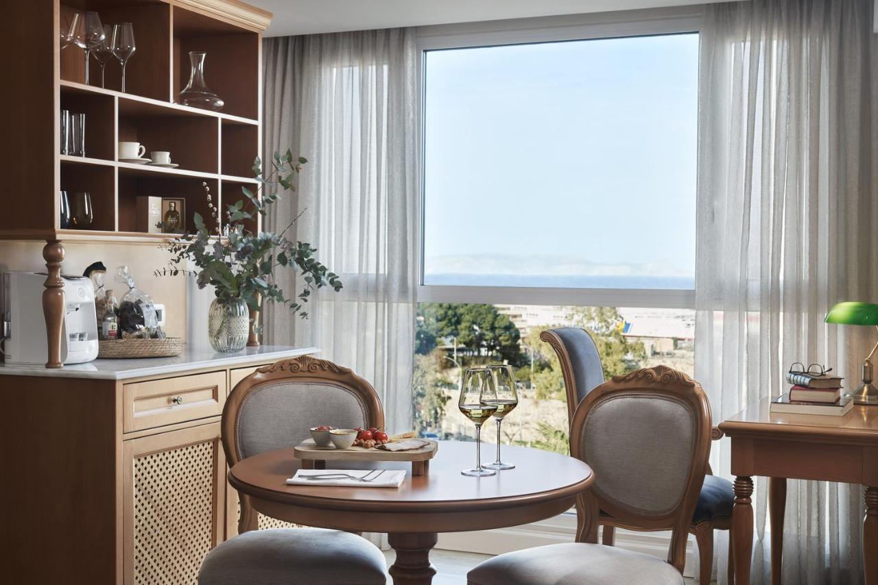Legacy Gastro Suites Heraklion  Ngoại thất bức ảnh